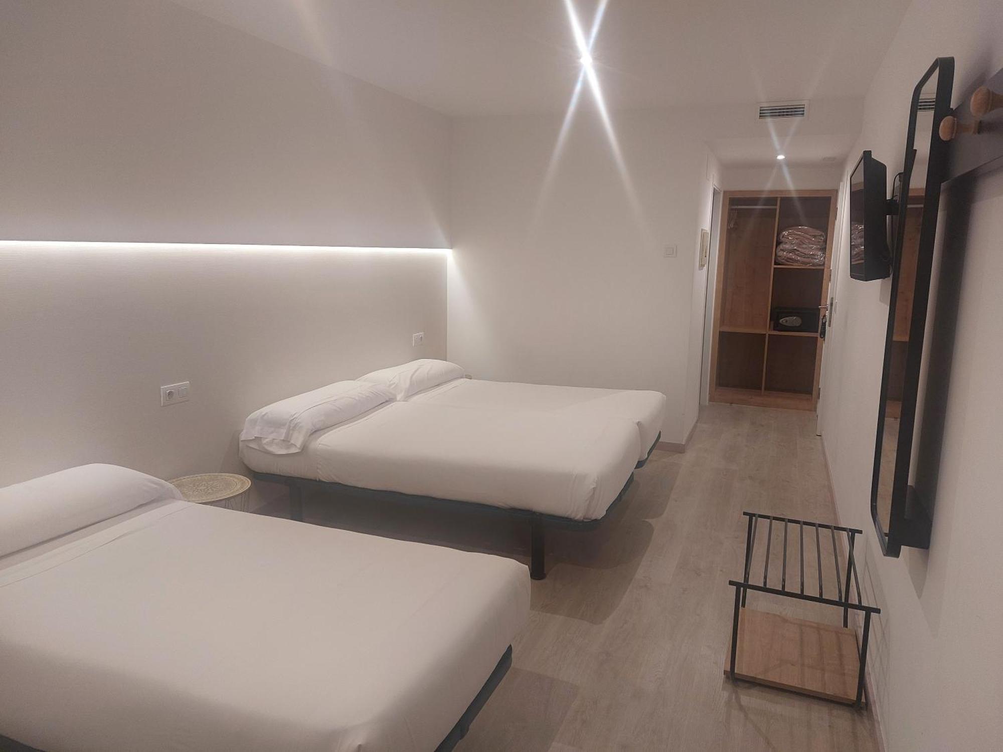 U-Hotel Dario Lugo Eksteriør billede
